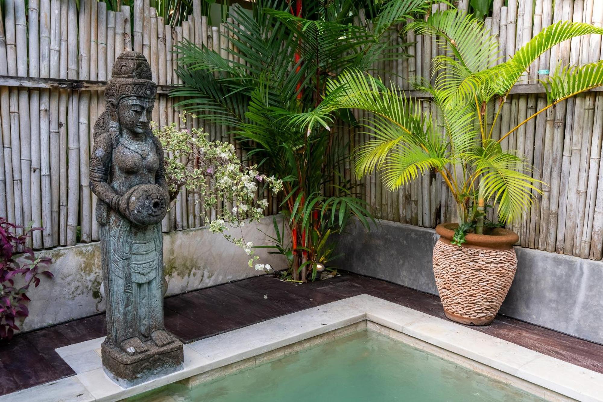 The Gardens Seminyak Hotel Exterior foto
